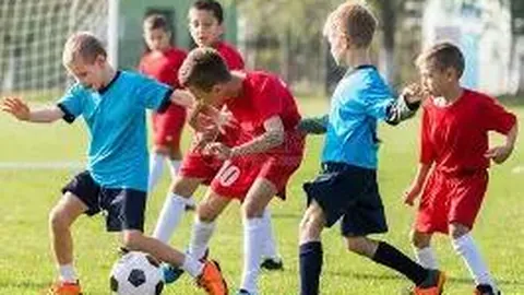 永恒友谊！孔刘李栋旭同框照曝光 共赴济州岛垂钓之旅